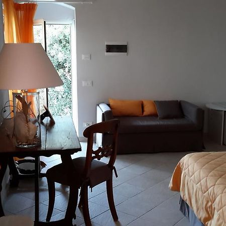 テッラロ Le Sirene Bed & Breakfast エクステリア 写真